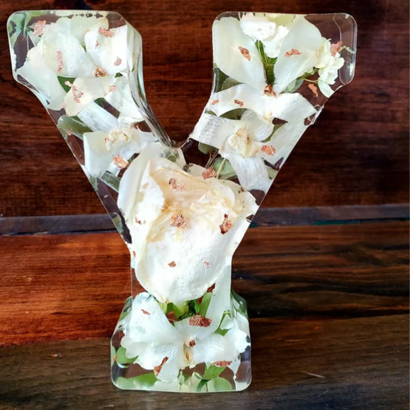 Lettre Lumineuse Florale en Résine - Veilleuse LED