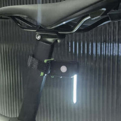 🎁🚲 Cadeau spécial ! Feu arrière LED pour vélo — Sécurité et visibilité accrues 🚴✨ Moitié prix aujourd'hui !