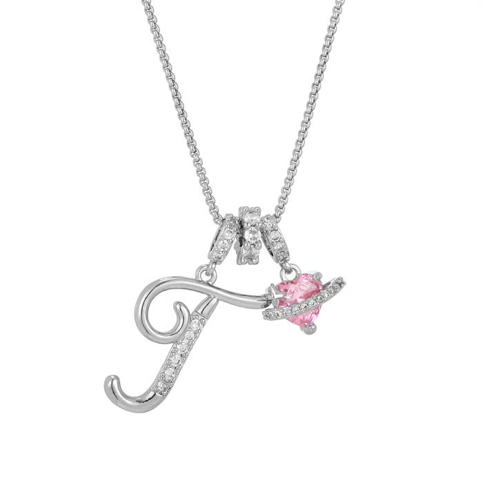 💖Dernier jour : 50 % de réduction ✨ Collier avec pendentif lettre de A à Z et trois breloques🎀
