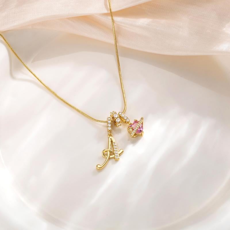 💖Dernier jour : 50 % de réduction ✨ Collier avec pendentif lettre de A à Z et trois breloques🎀