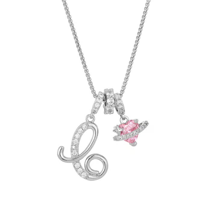 💖Dernier jour : 50 % de réduction ✨ Collier avec pendentif lettre de A à Z et trois breloques🎀