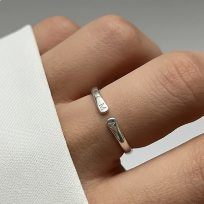 Bague simple en forme de larme – Pour une touche d’élégance