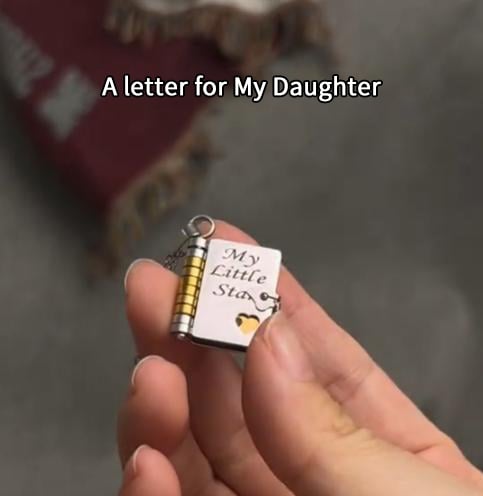 👑✨Collier de livre My Little Star pour fille, cadeau d'anniversaire et de remise de diplôme, bijoux d'amour❤️