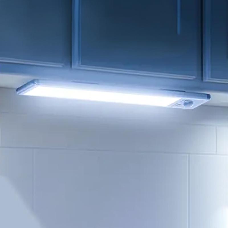 Lampe LED d’armoire intelligente avec détecteur de mouvement