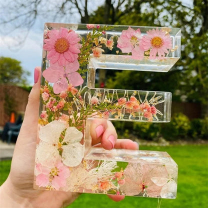 Lettre Lumineuse Florale en Résine - Veilleuse LED