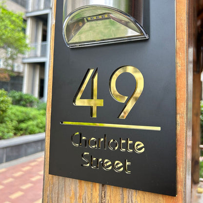 Plaque de numéro de maison solaire