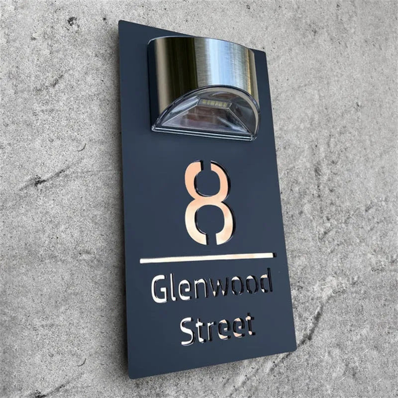 Plaque de numéro de maison solaire