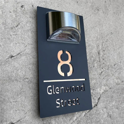 Plaque de numéro de maison solaire