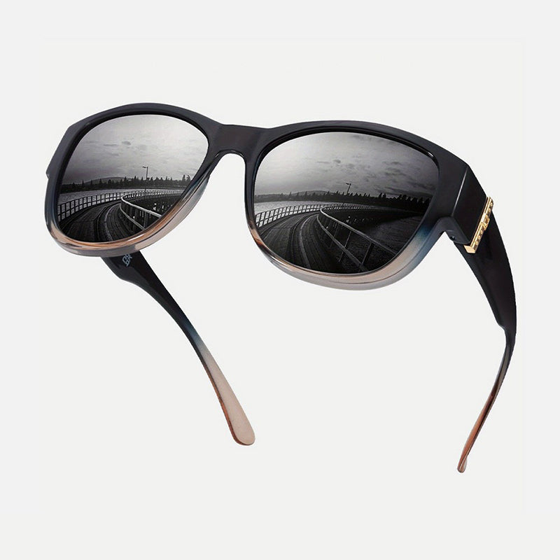 🏖️🔥 PROMO -50% ! Lunettes Soleil Polarisées Sur-Lunettes Femme – 9 Couches Anti-Reflets Eau Route Neige UV400, Grande Monture Glamour Hollywood, Matériaux Haute Qualité Charnières Renforcées · 4 Styles ✨