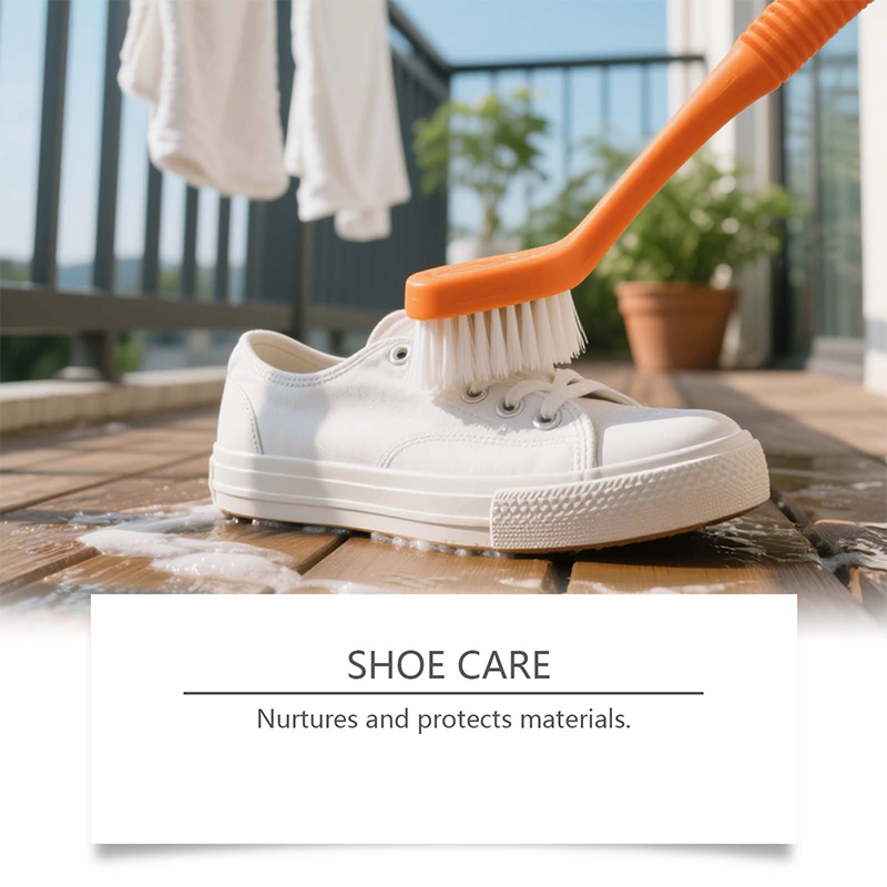 Crème nettoyante sans eau pour chaussures blanches